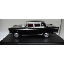 MAGAZINE 24SEAT1500 1971 SEAT 1500 BLACK