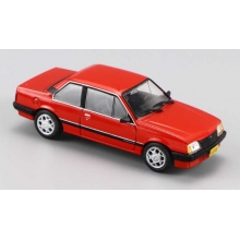 MAGAZINE CHEVYMONZA ( 05 )  1985 CHEVROLET MONZA SERIE I SEDAN RED
