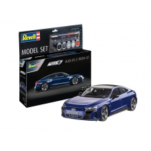 REVELL 67698 MODEL SET AUDI E TRON GT EASY CLICK SYSTEM 1:24
