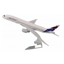 AIRPLANE BOEING 787 LATAM 1:400 16CM