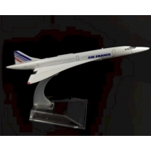 AIRPLANE CONCORDE AIR FRANCE 1:400 16CM