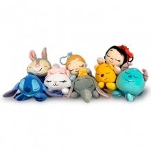 MP 760022542 DISNEY SNUGGLETIME KEYCHAIN 8MOD 15CM ASST PLUSH