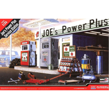 ACADEMY 15122 1:24 JOES POWER PLUS GAS SERVICE STATION