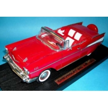ROAD 92109 1:18 CHEVROLET BEL AIR ( 1957 ) RED OR GOLD OR BLACK